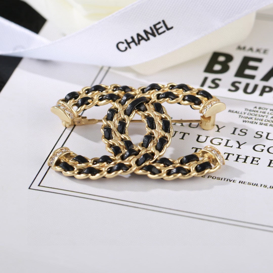 Chanel Leather Chain Double C Brooch – Autumn/Winter Collection