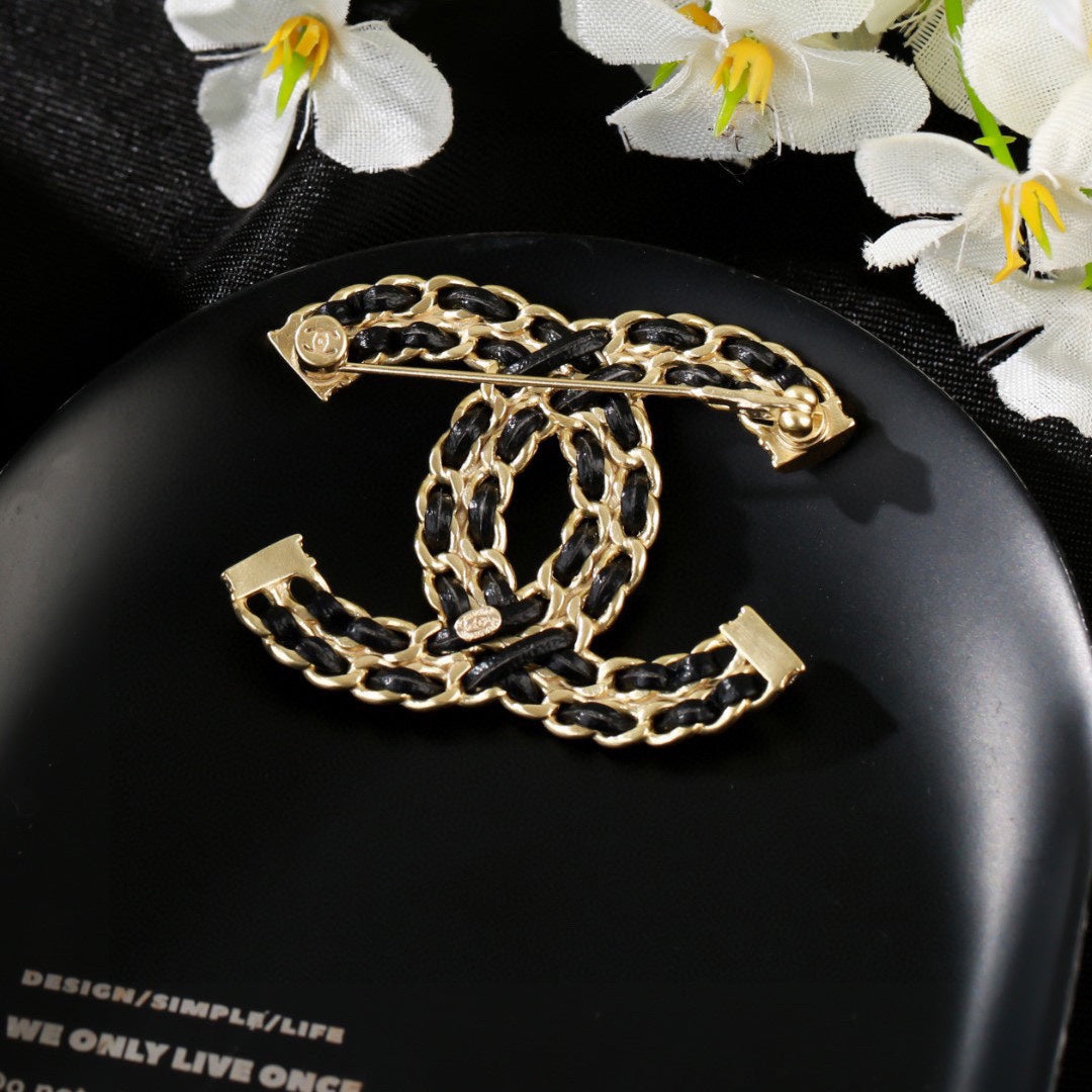 Chanel Leather Chain Double C Brooch – Autumn/Winter Collection