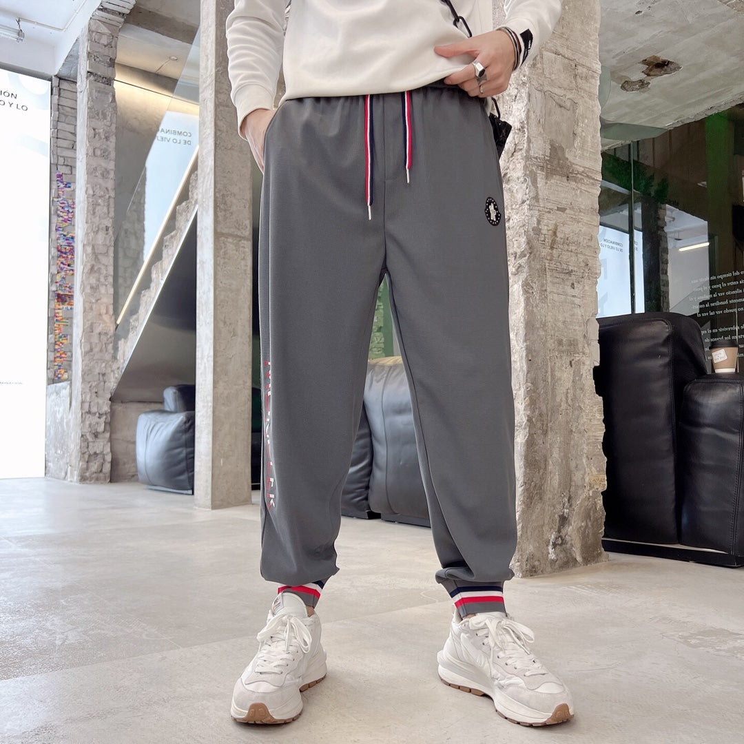 Moncler Logo Embroidered Sweatpants – 2023 Spring/Summer Collection