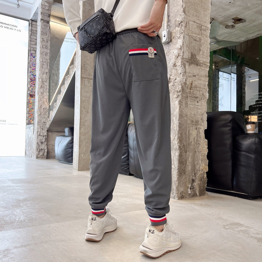 Moncler Logo Embroidered Sweatpants – 2023 Spring/Summer Collection