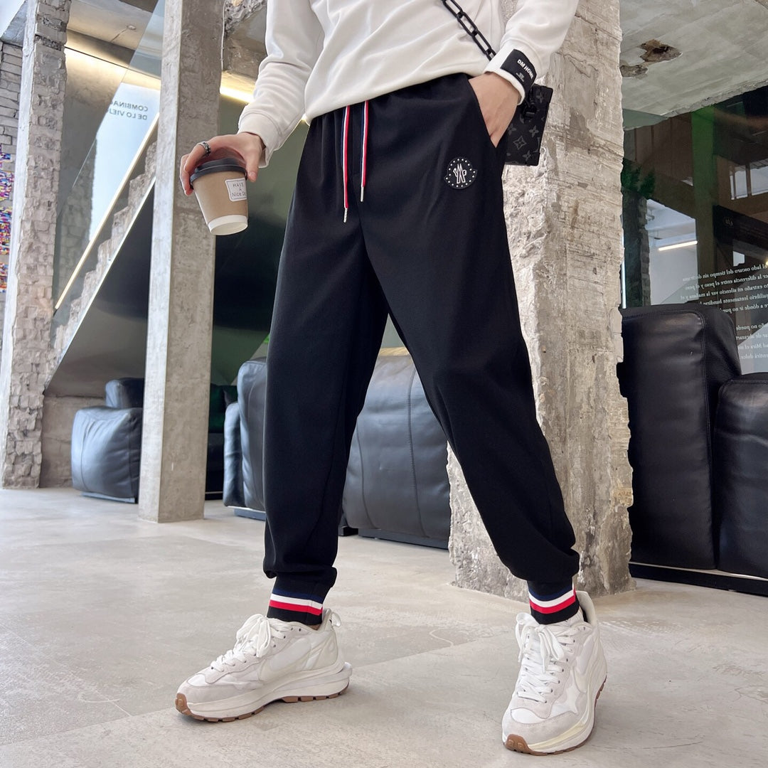 Moncler Logo Embroidered Sweatpants – 2023 Spring/Summer Collection