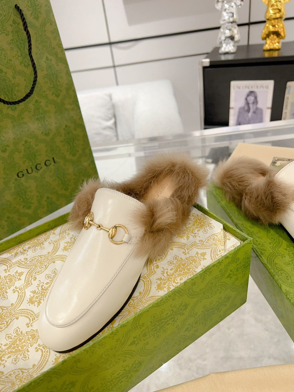 Gucci Toscana Wool Loafers – Autumn/Winter Must-Have