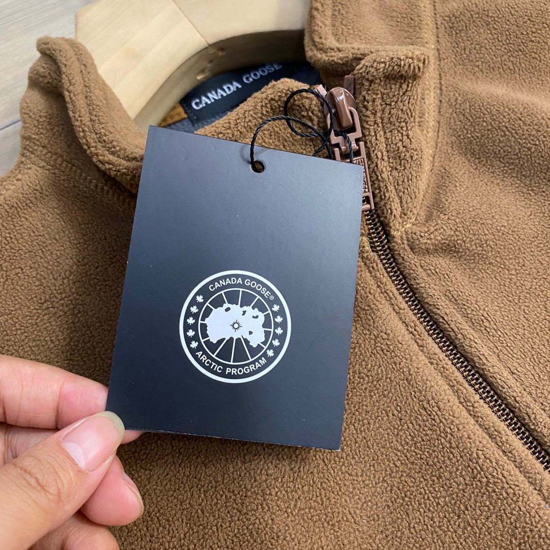 Canada Goose Black Label Fleece Cardigan – Autumn/Winter Collection