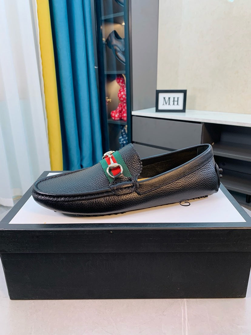 Gucci Men's Embossed Leather Driving Shoes