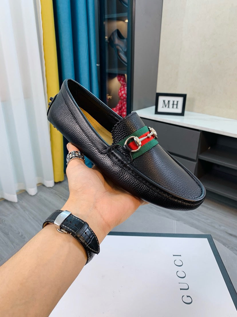 Gucci Men's Embossed Leather Driving Shoes