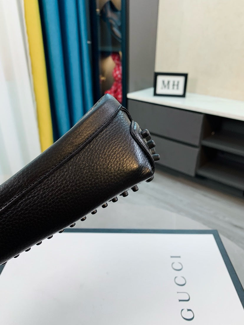 Gucci Men's Embossed Leather Driving Shoes