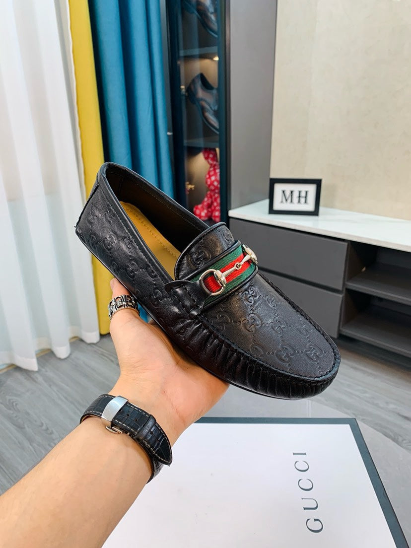 Gucci Men's Embossed Leather Driving Shoes
