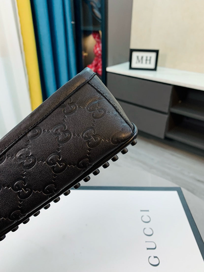 Gucci Men's Embossed Leather Driving Shoes