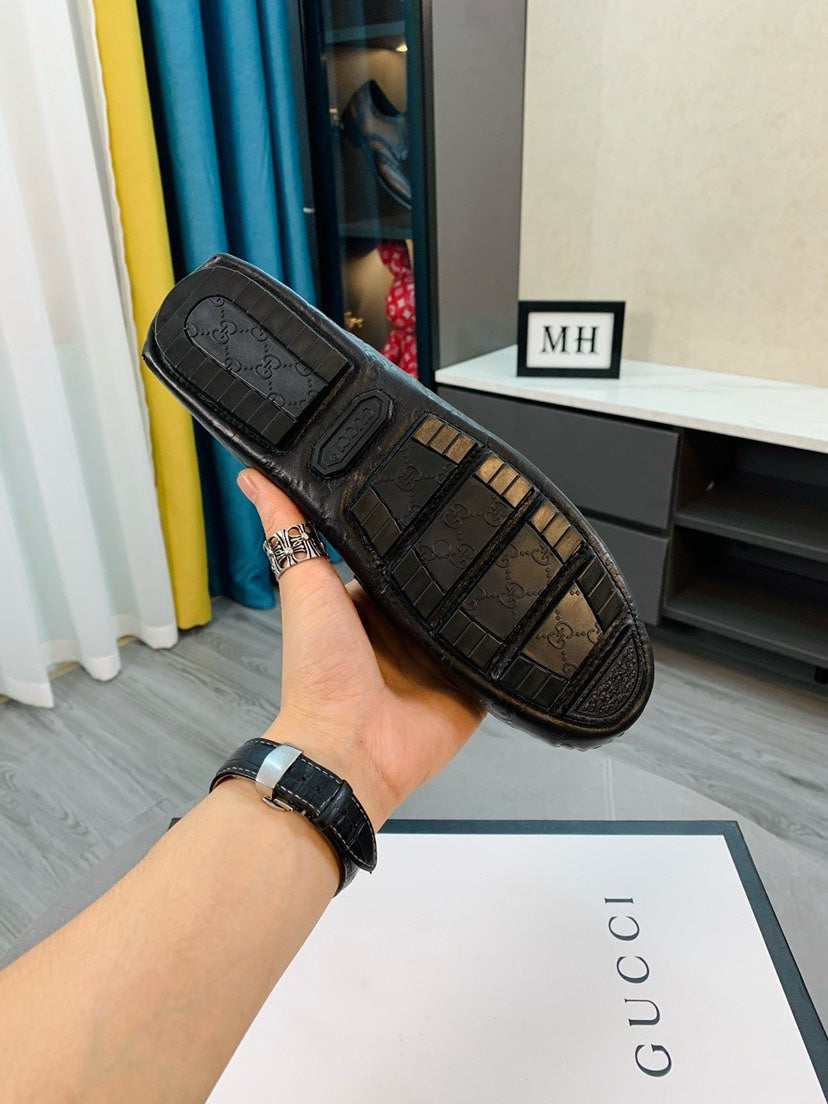 Gucci Men's Embossed Leather Driving Shoes