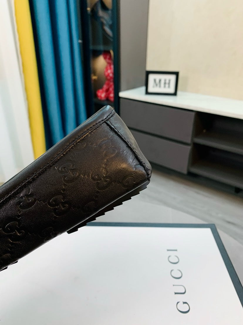 Gucci Men's Embossed Leather Driving Shoes