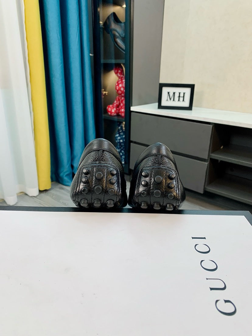 Gucci Men's Embossed Leather Driving Shoes