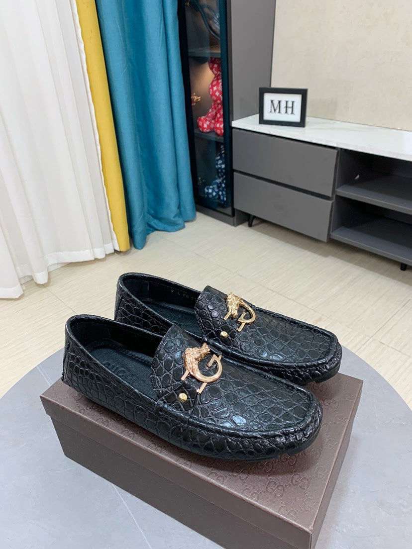 Gucci Men's Embossed Leather Driving Shoes