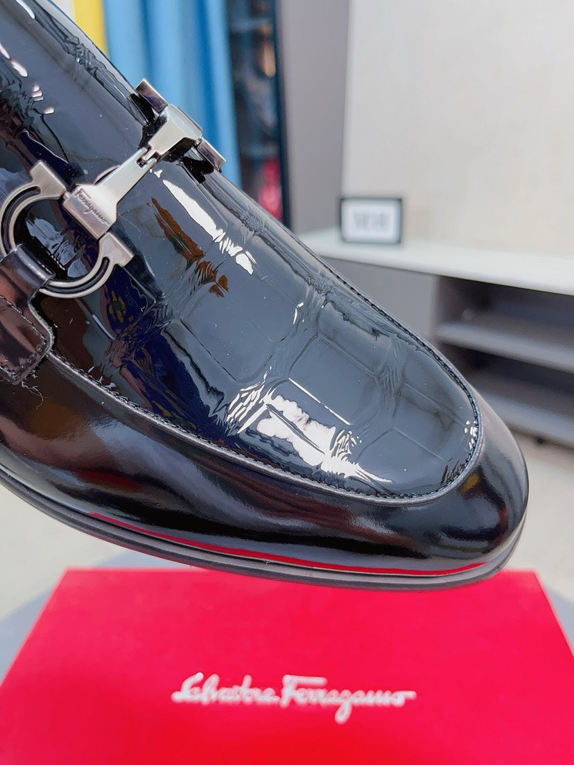 Ferragamo Top-Tier Men's Business Dress Shoes