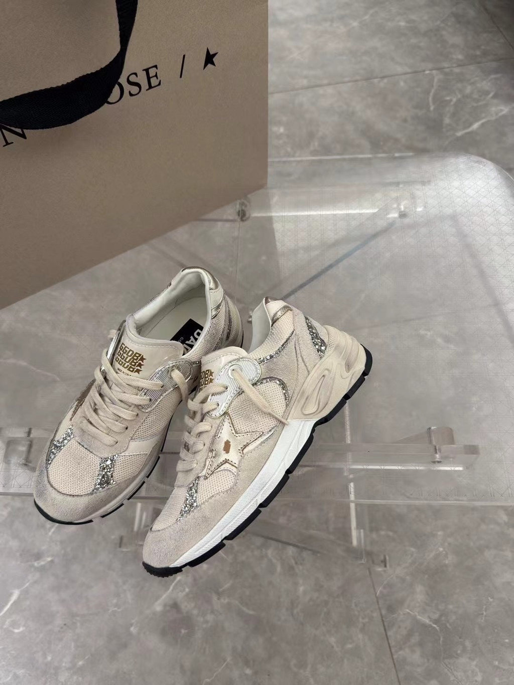 Golden Goose Dad Star Unisex Sneakers – 2025 Collection