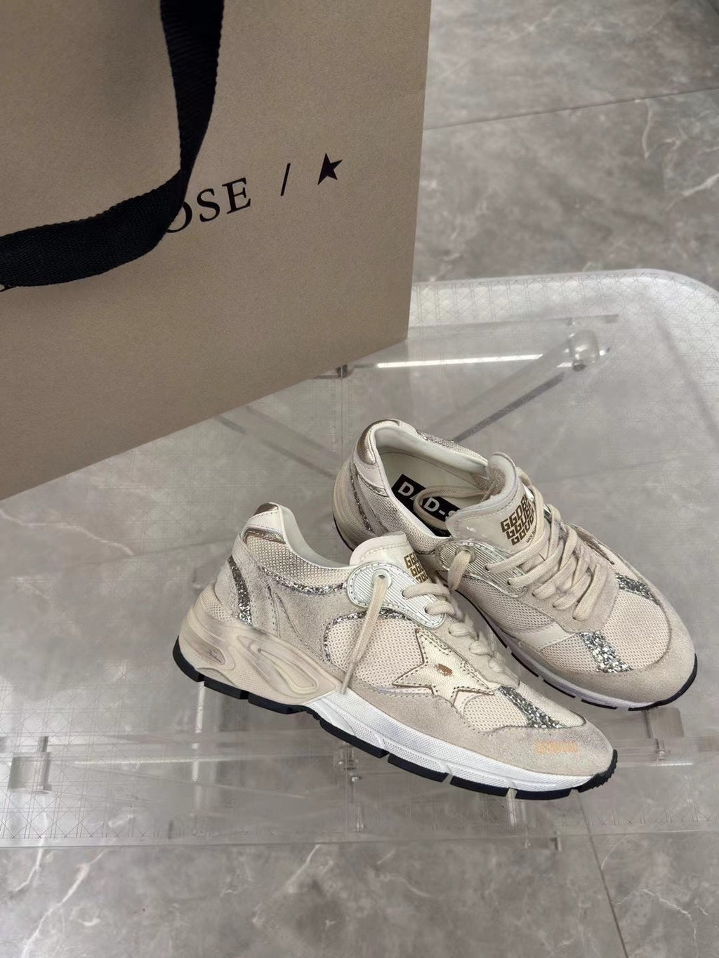 Golden Goose Dad Star Unisex Sneakers – 2025 Collection