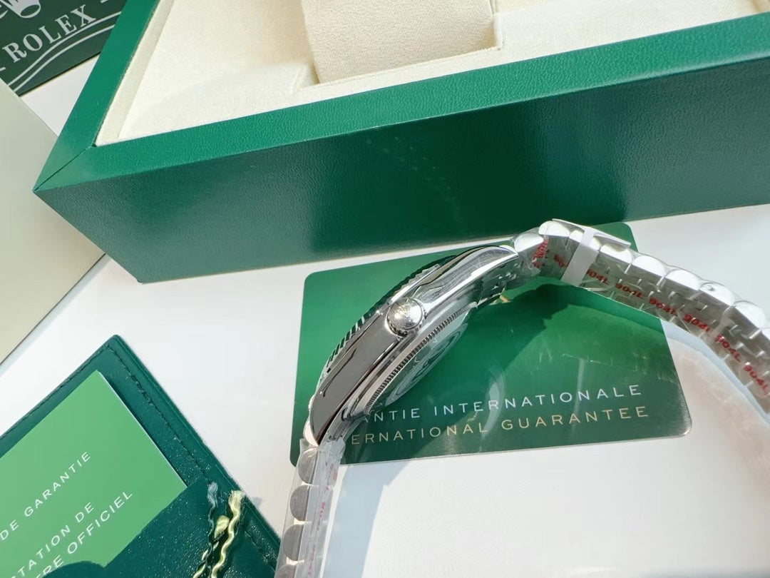 Rolex Datejust 41mm Watch