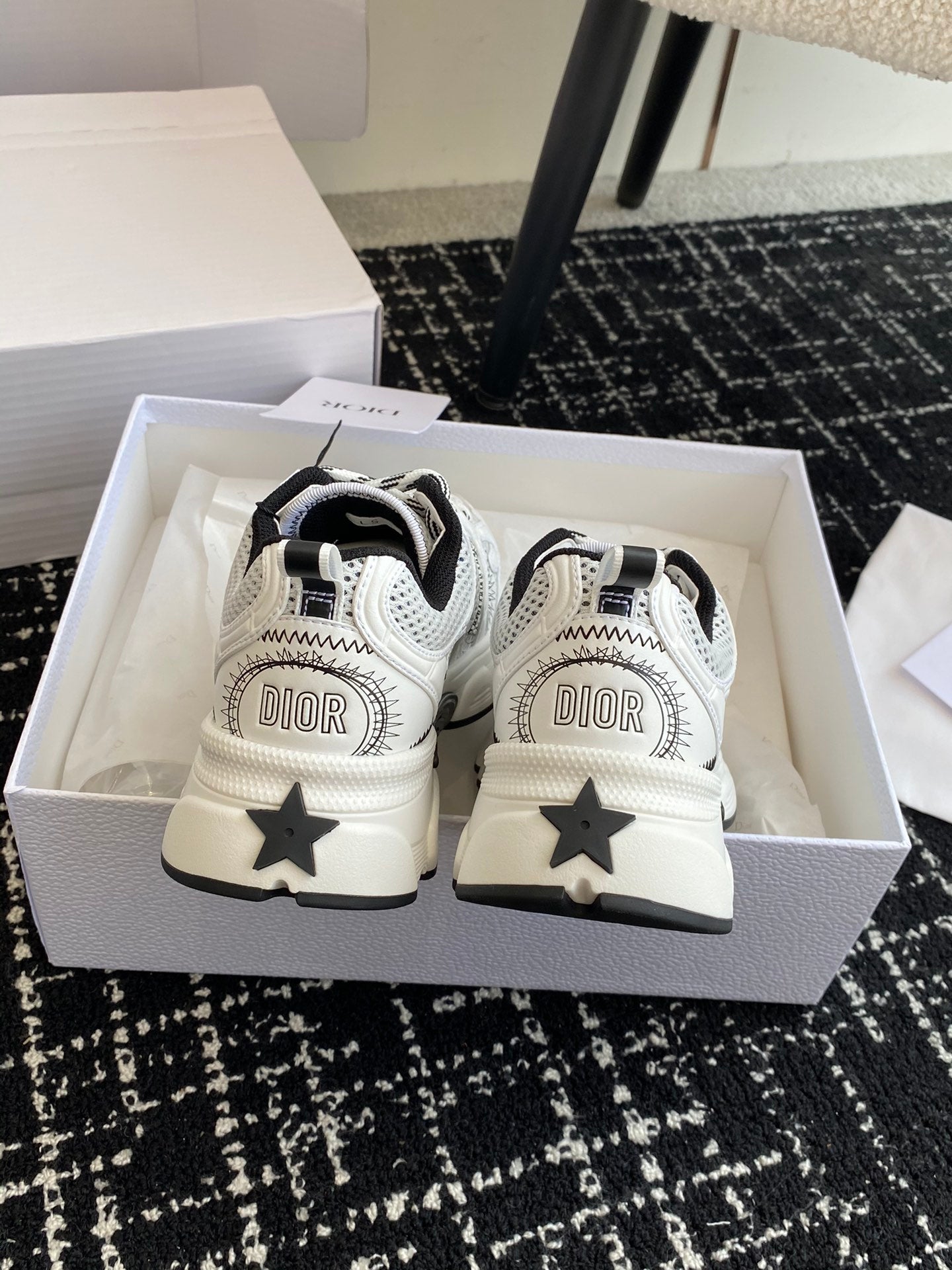 Dior Chrono Futuristic Sneakers – 24SS