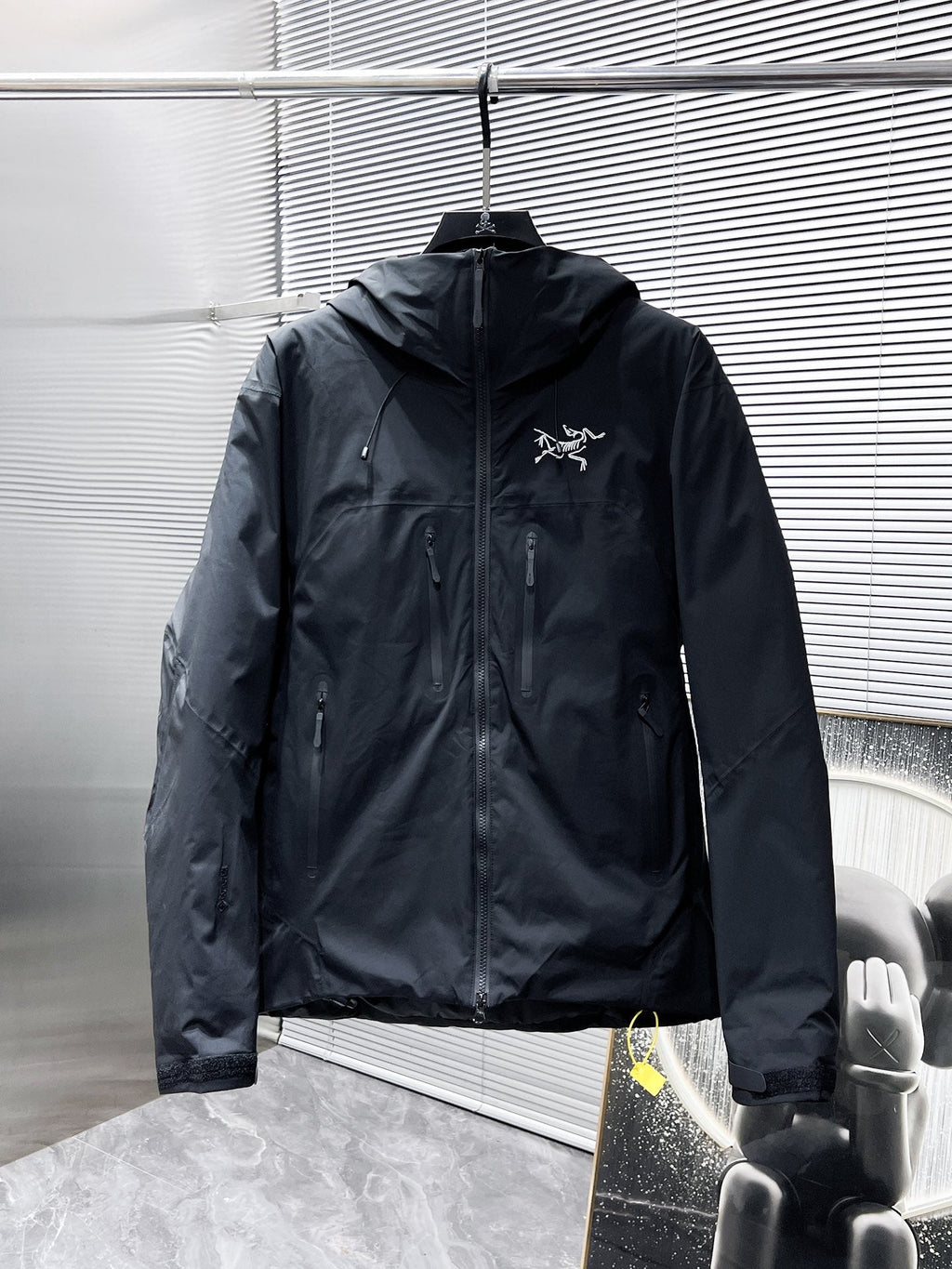 Arc'teryx Classic Hard Shell Down Ski Jacket
