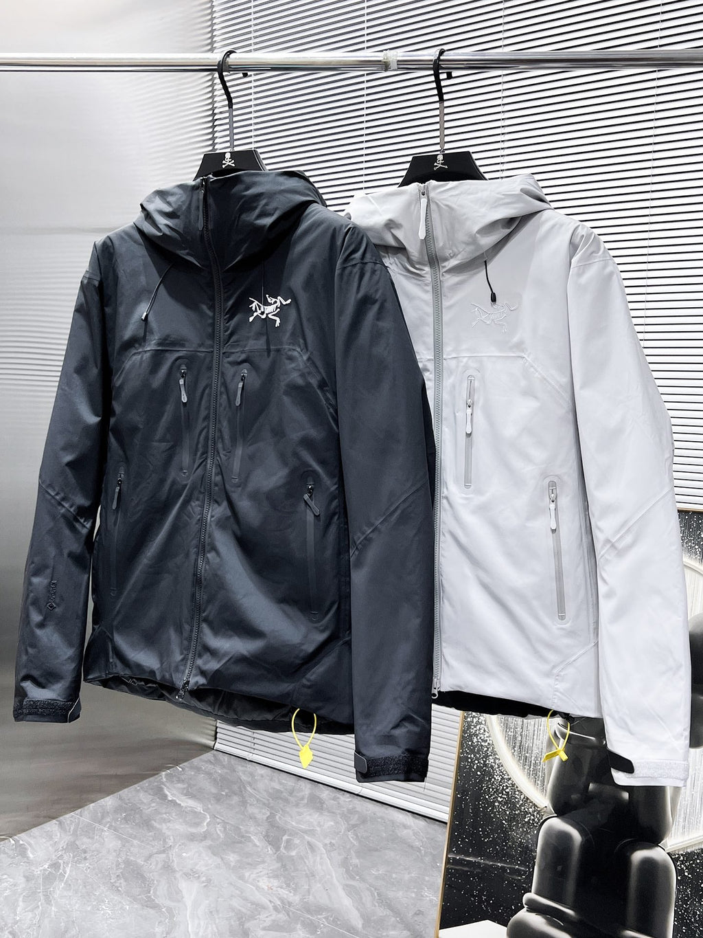 Arc'teryx Classic Hard Shell Down Ski Jacket