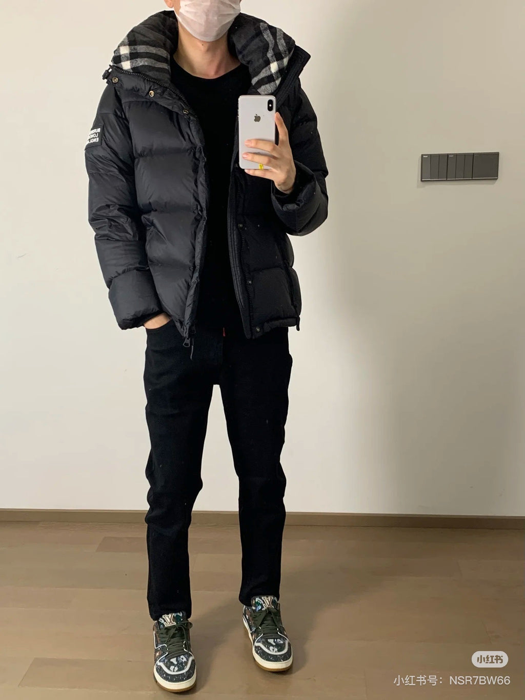 Burberry Detachable Hood Puffer Jacket – SS23