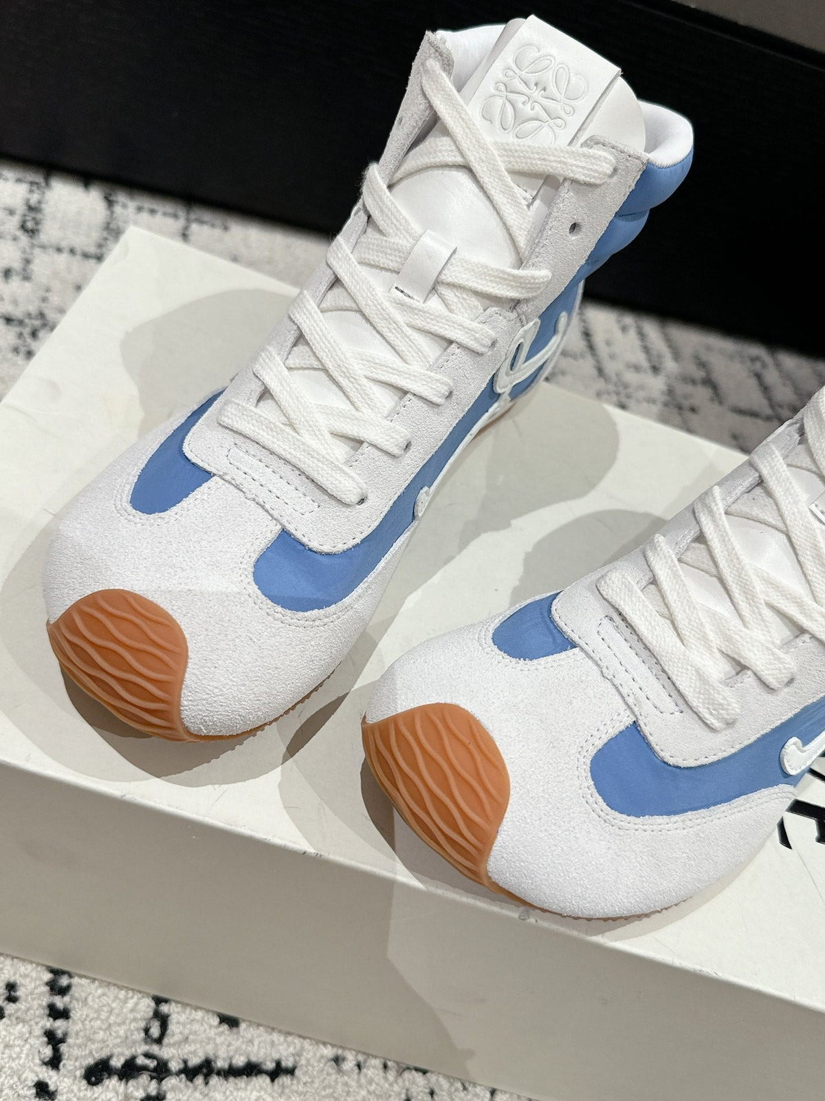 Loewe Flow Runner 2.0 Runway Sneakers – 25SS