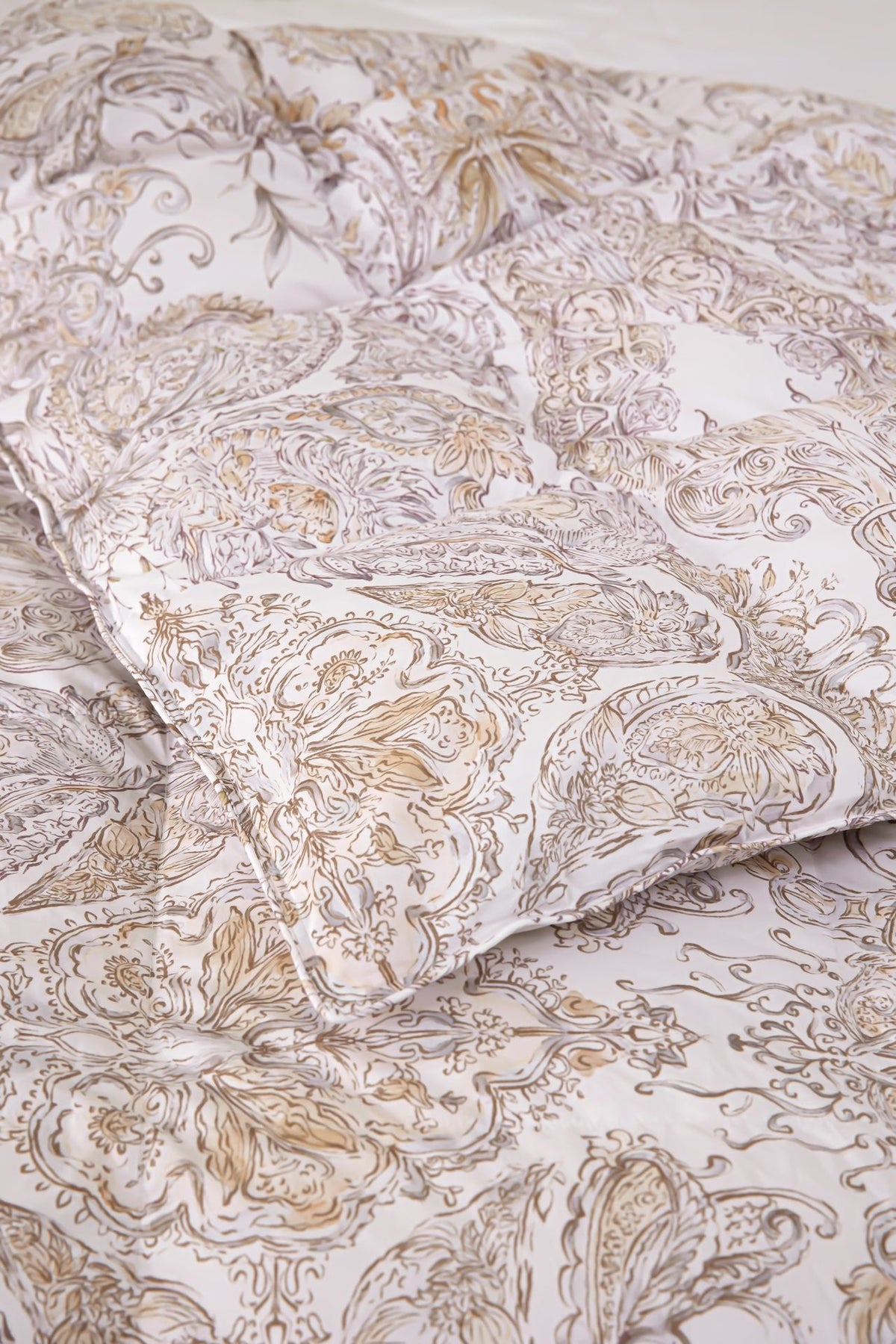 Celine Home Arc de Triomphe Down Comforter