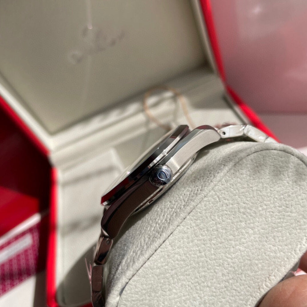 Omega Seamaster Aqua Terra 150 Co-Axial Master Chronometer 41mm