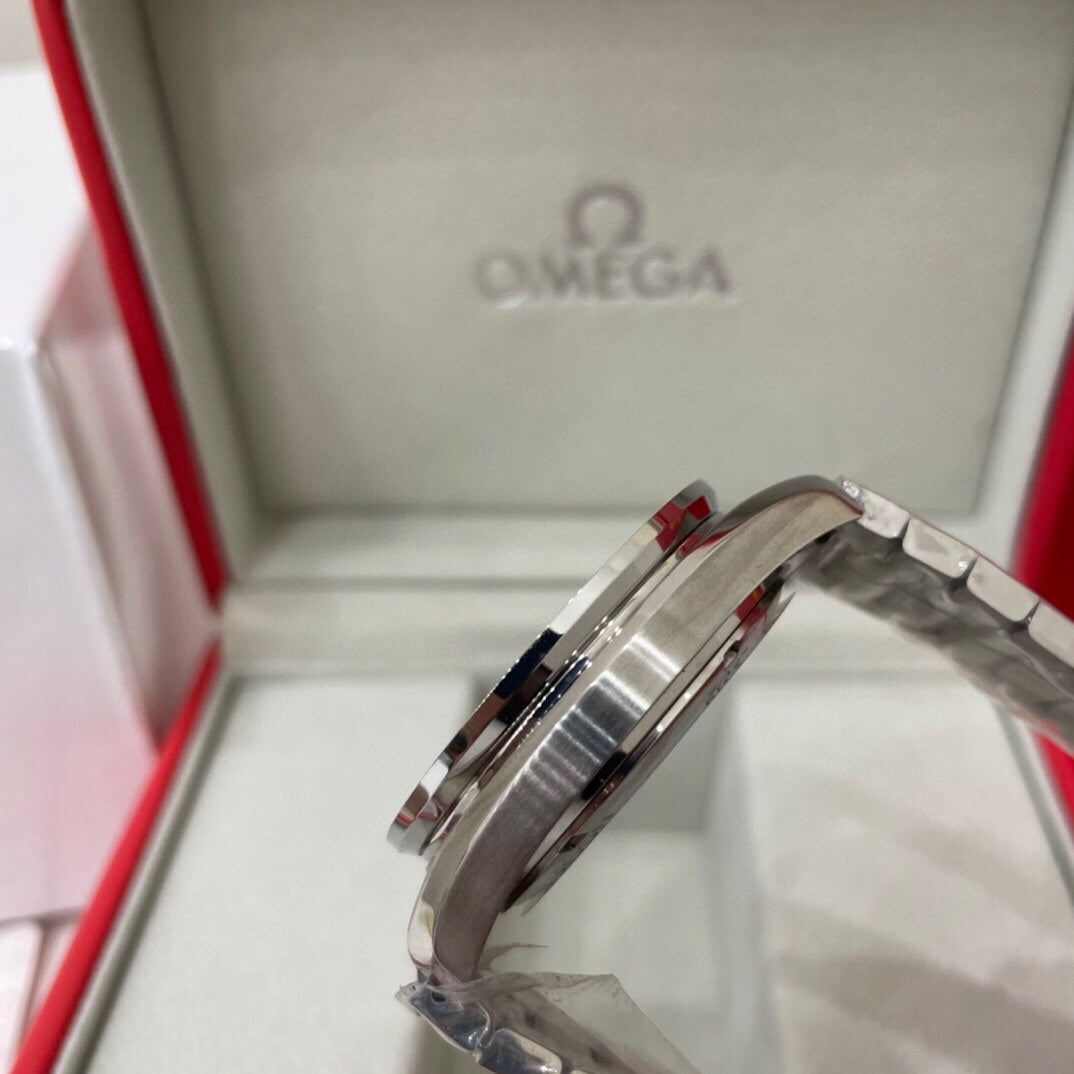 Omega Speedmaster Apollo 11 50th Anniversary Chronograph Watch