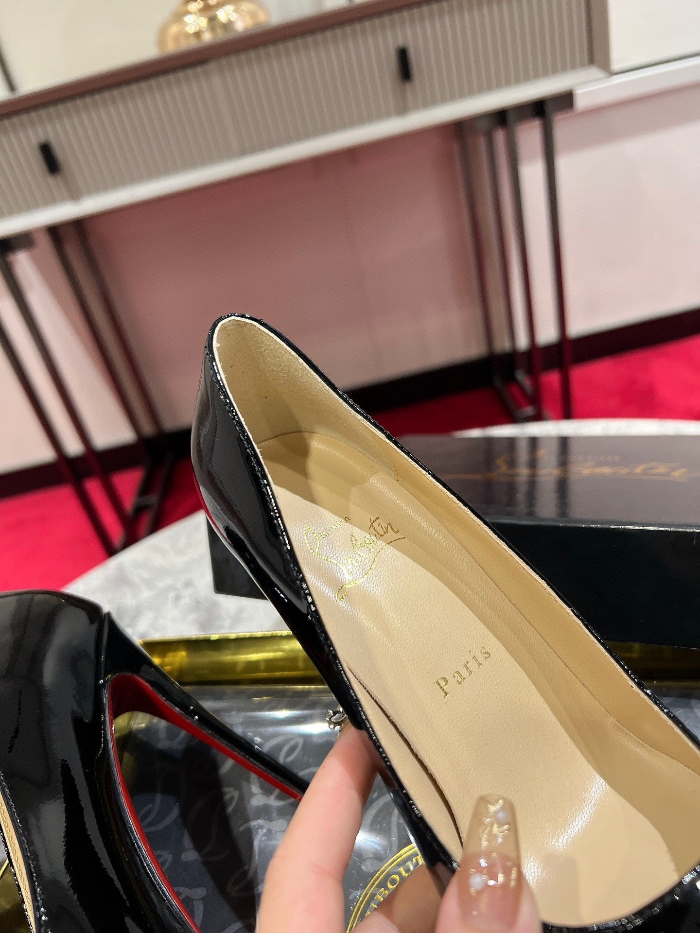 Christian Louboutin Classic Kate Patent Pumps