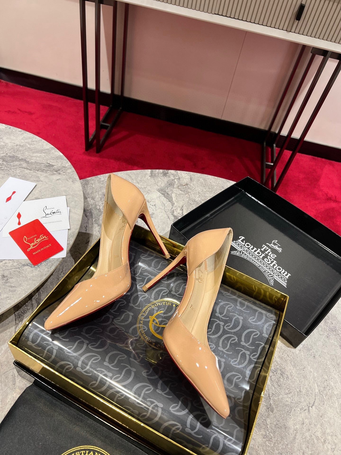 Christian Louboutin Classic Kate Side Cut-Out Pumps