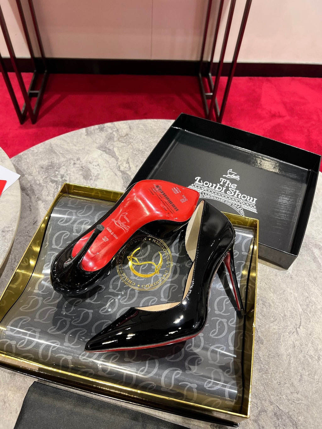 Christian Louboutin Classic Kate Side Cut-Out Pumps