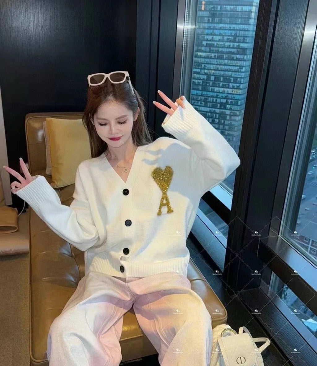 AMI Paris Holiday Limited Gold Heart Jacquard Cardigan – 24FW
