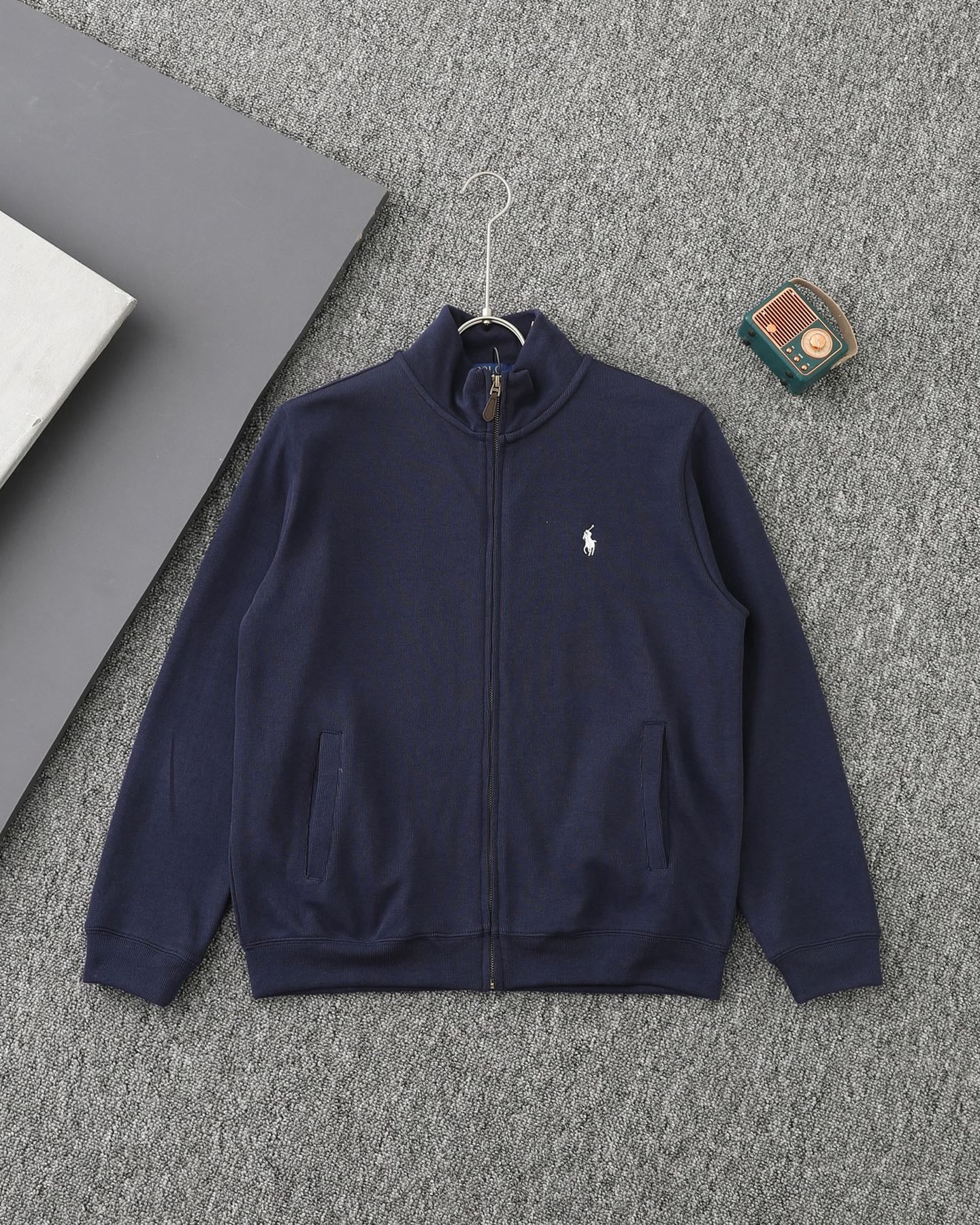 Ralph Lauren Old Money Full-Zip Sweatshirt – 25SS