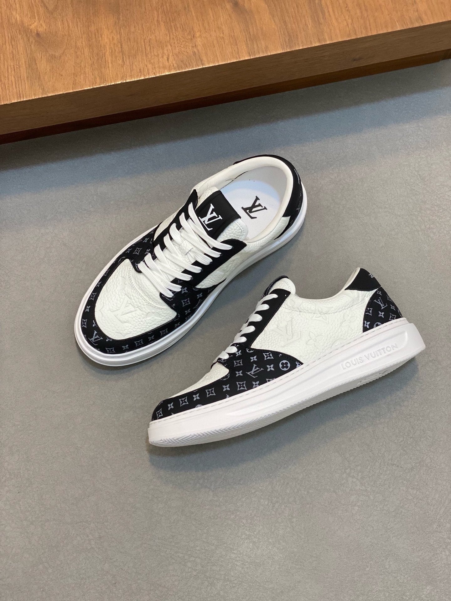 Louis Vuitton Nappa Leather Lightweight Sneakers