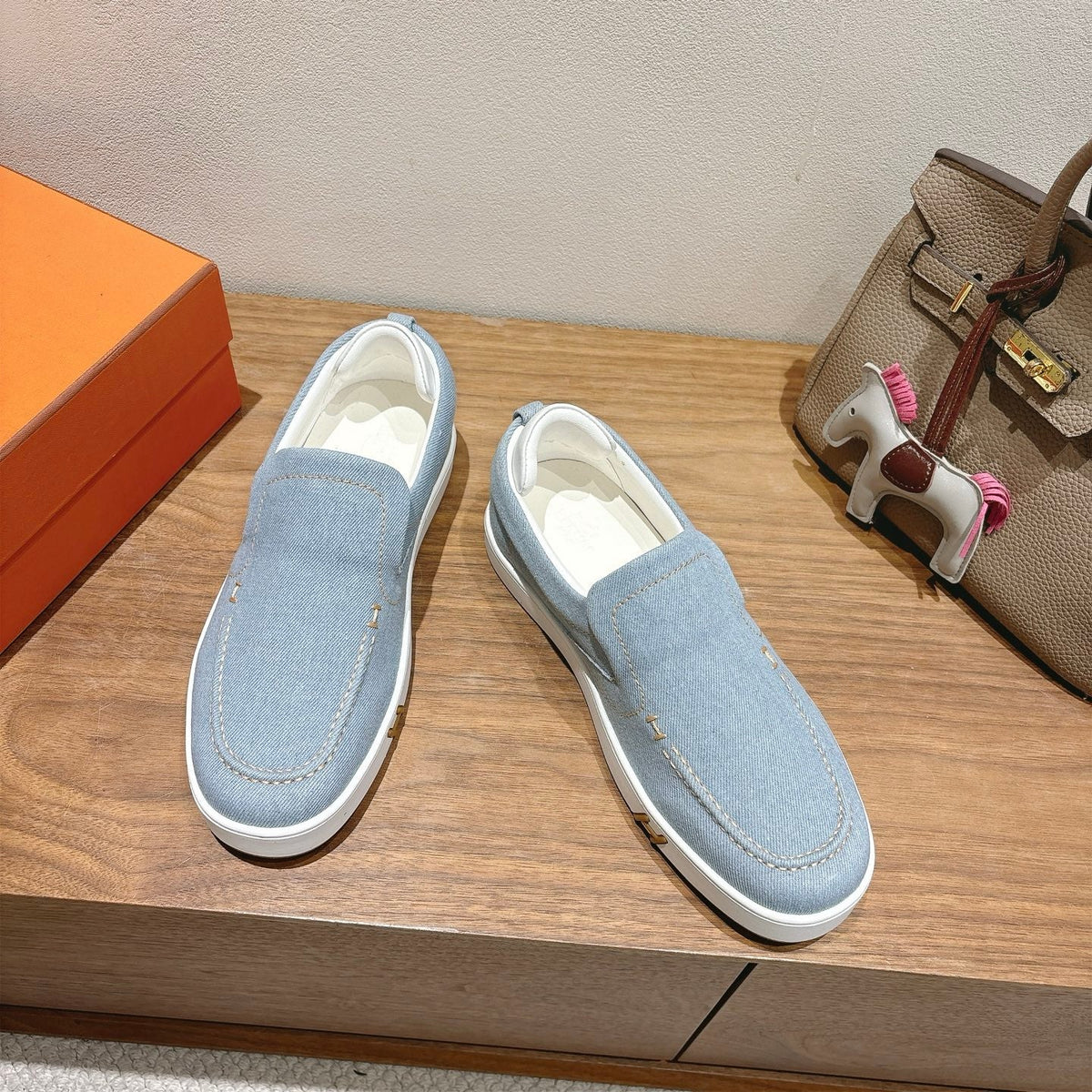 Hermès Classic Lightweight Couple's Slides – SS25