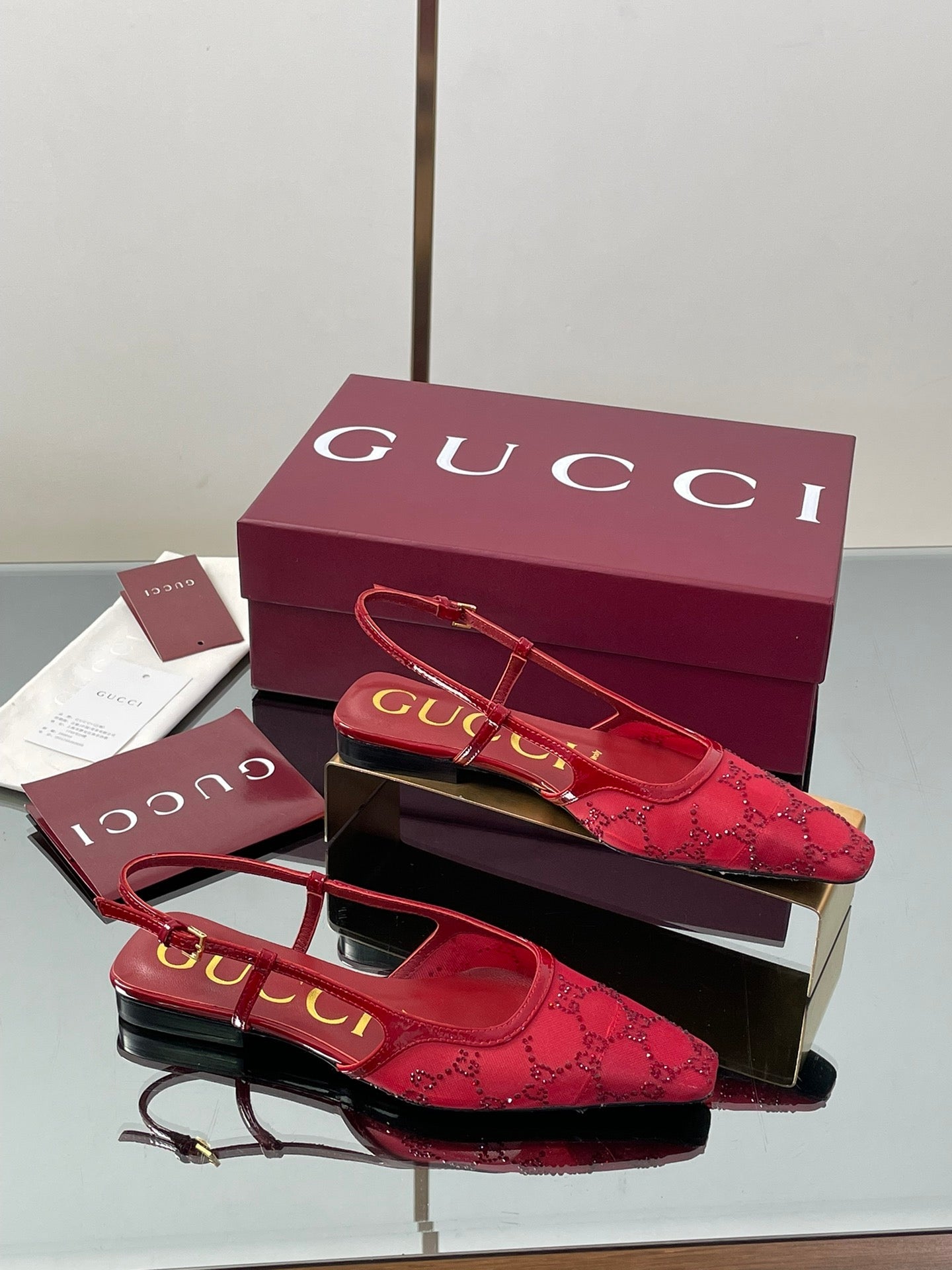 Gucci Cosmogonie GG Crystal Slingback Sandals – 2025 Early Autumn Collection