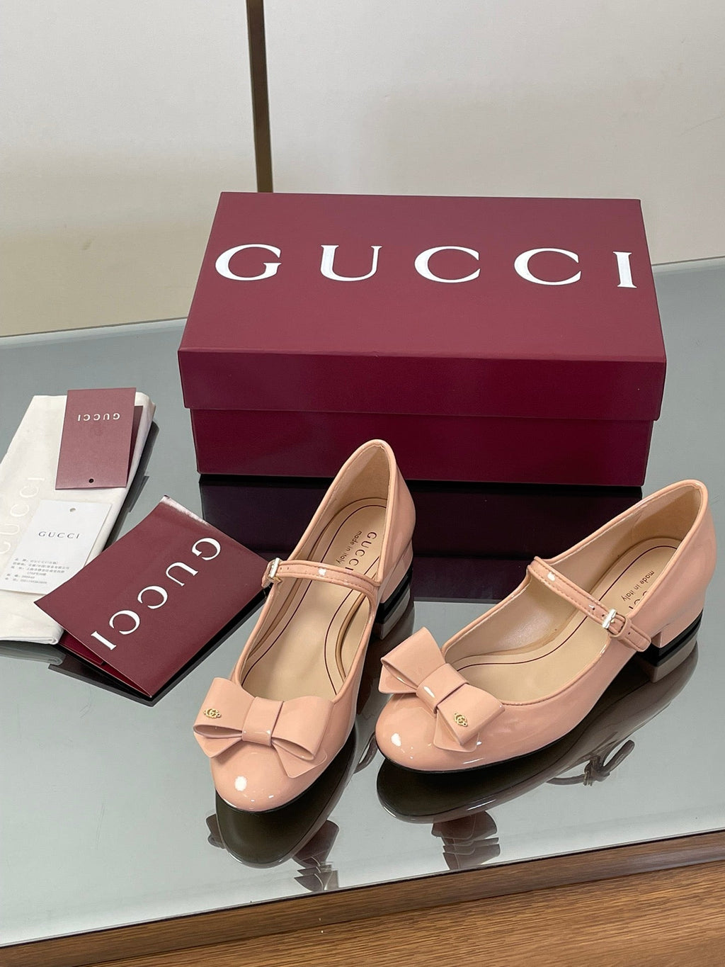 Gucci Bow Detail Mary Jane Ballerina Flats – 2025 Early Autumn Collection