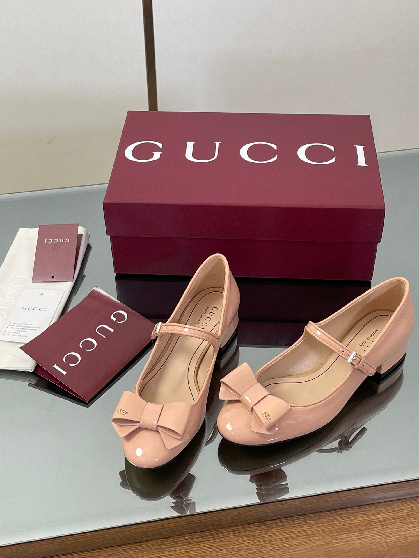 Gucci Bow Detail Mary Jane Ballerina Flats – 2025 Early Autumn Collection