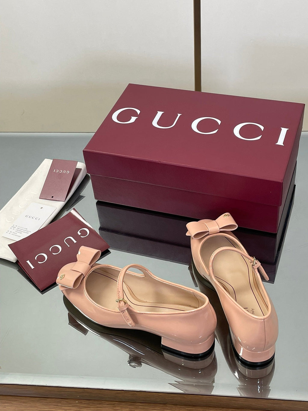Gucci Bow Detail Mary Jane Ballerina Flats – 2025 Early Autumn Collection
