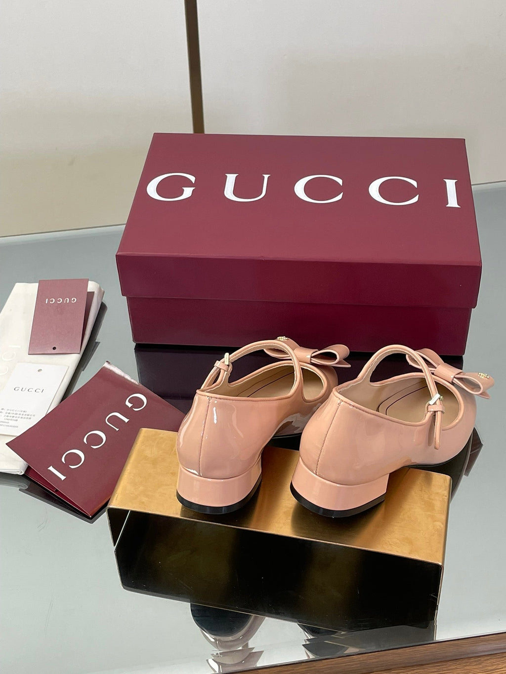 Gucci Bow Detail Mary Jane Ballerina Flats – 2025 Early Autumn Collection