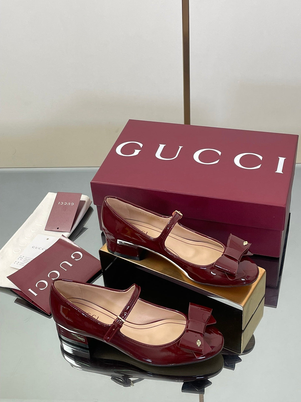 Gucci Bow Detail Mary Jane Ballerina Flats – 2025 Early Autumn Collection