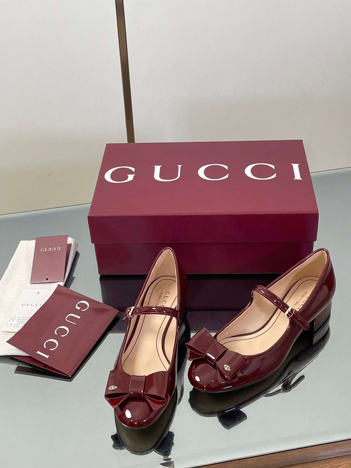 Gucci Bow Detail Mary Jane Ballerina Flats – 2025 Early Autumn Collection