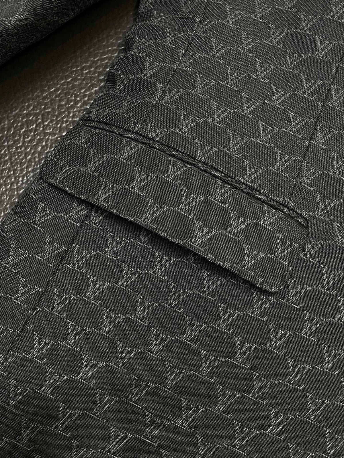 Louis Vuitton Exclusive Casual Blazer