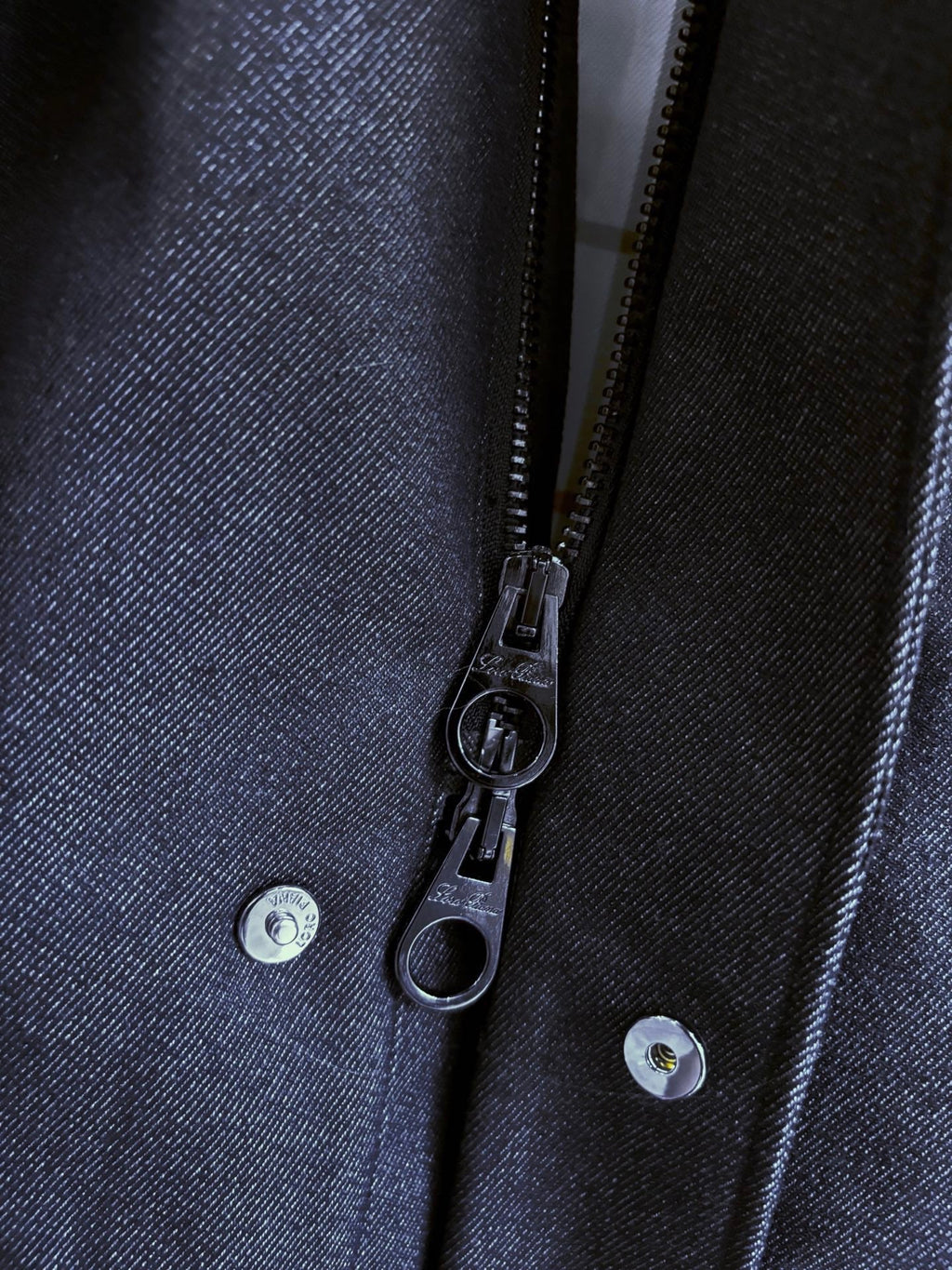 Loro Piana Luxury Wool Blend Jacket – Spring/Summer Collection