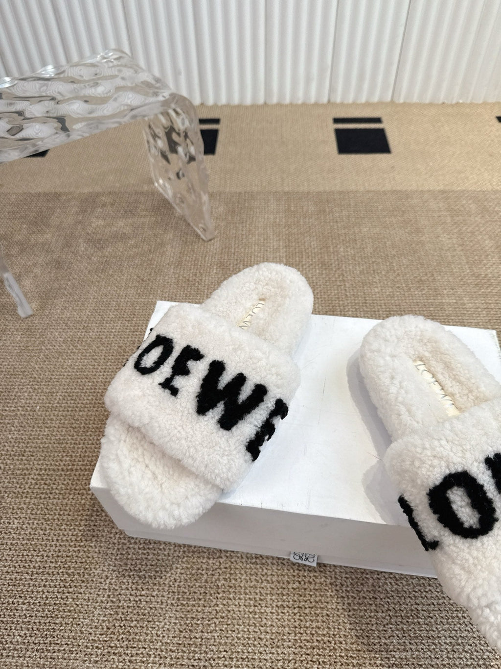 Loewe Classic Autumn/Winter Wool Slippers