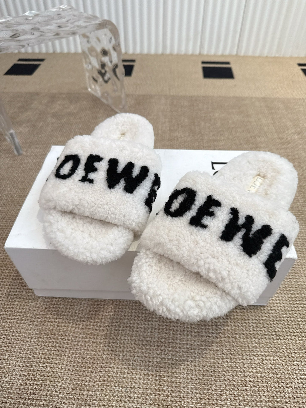 Loewe Classic Autumn/Winter Wool Slippers