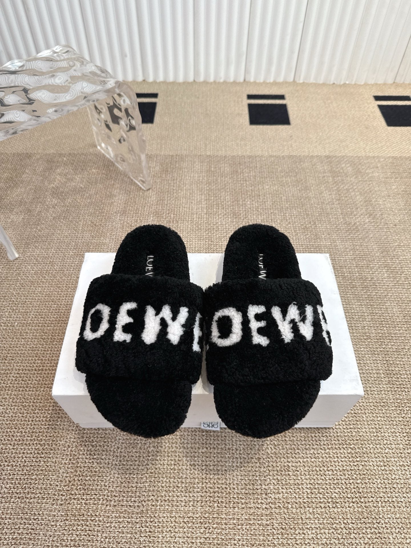 Loewe Classic Autumn/Winter Wool Slippers