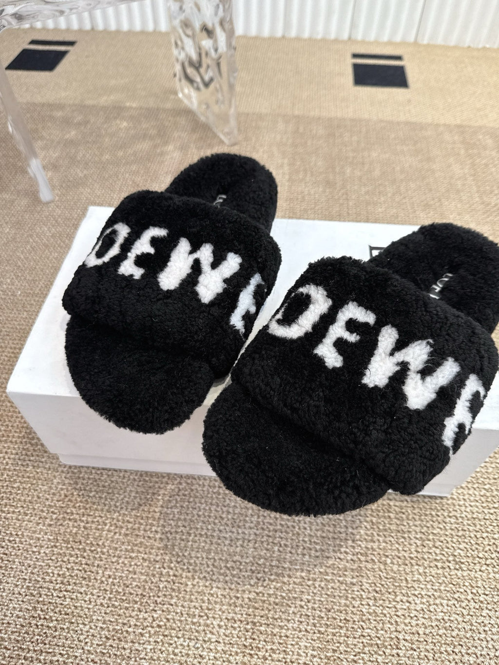 Loewe Classic Autumn/Winter Wool Slippers