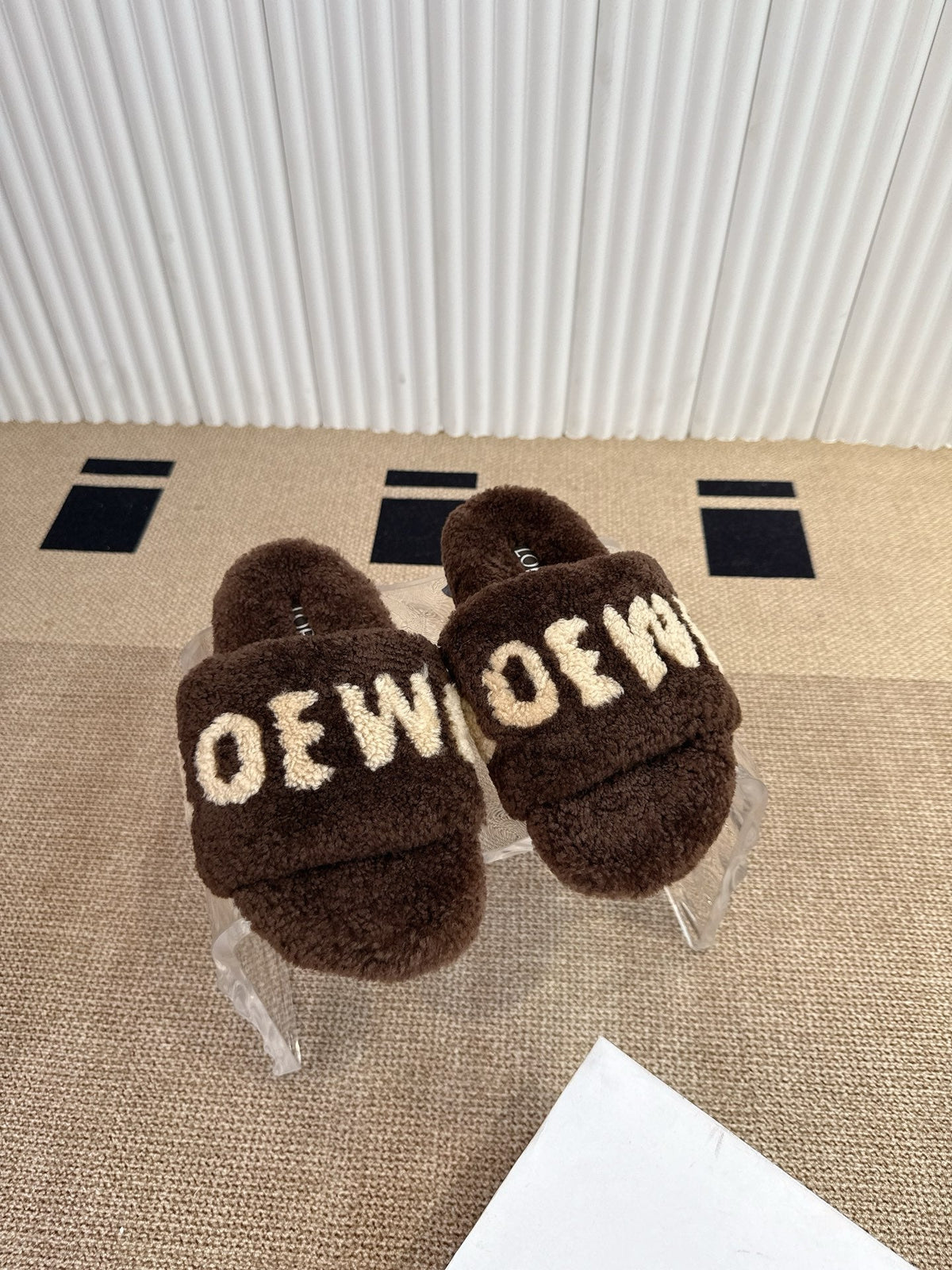 Loewe Classic Autumn/Winter Wool Slippers