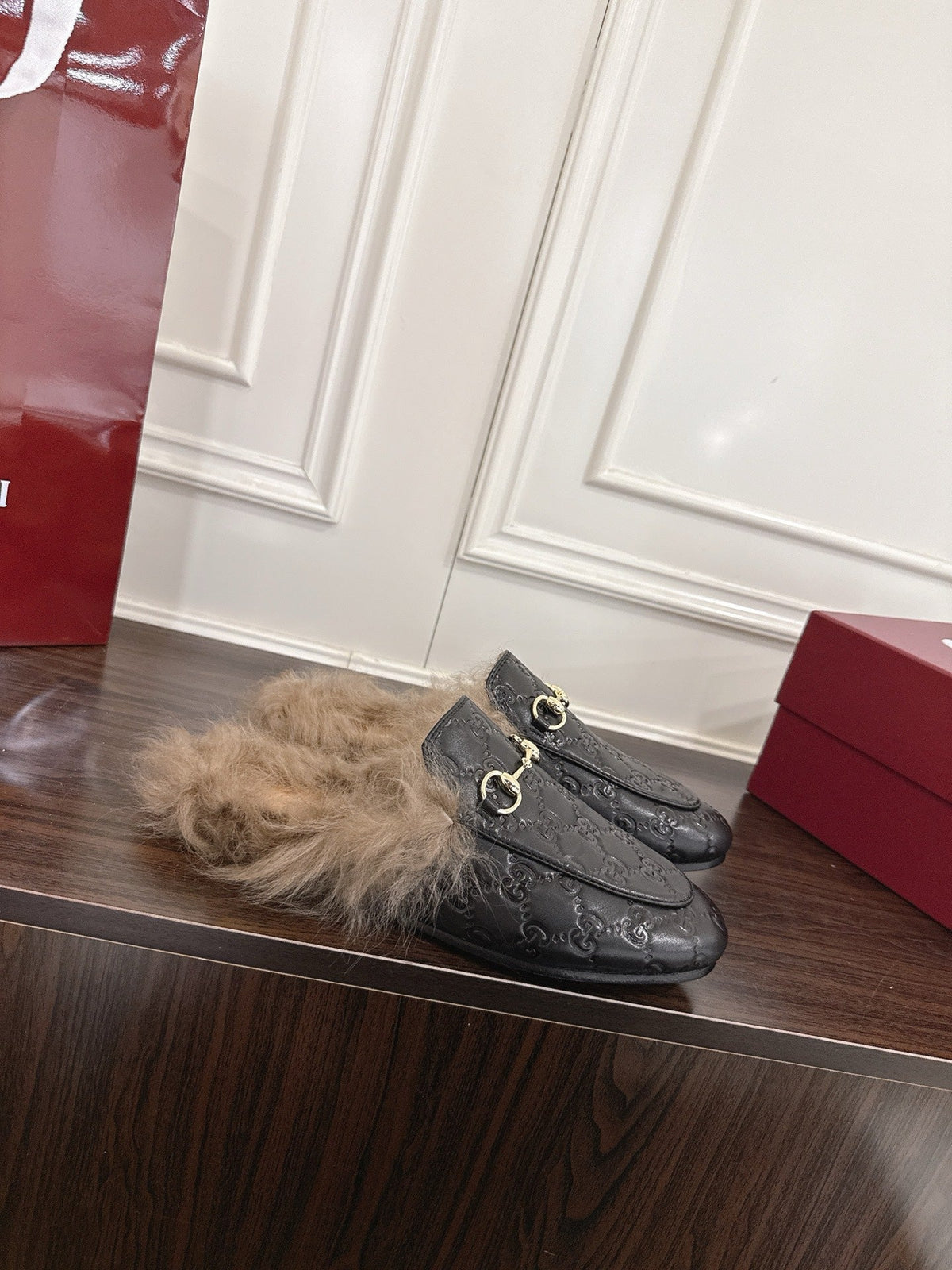 Gucci Tuscan Wool Loafers – Autumn/Winter Must-Have